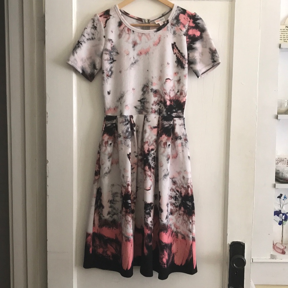 LuLaRoe Amelia Dress